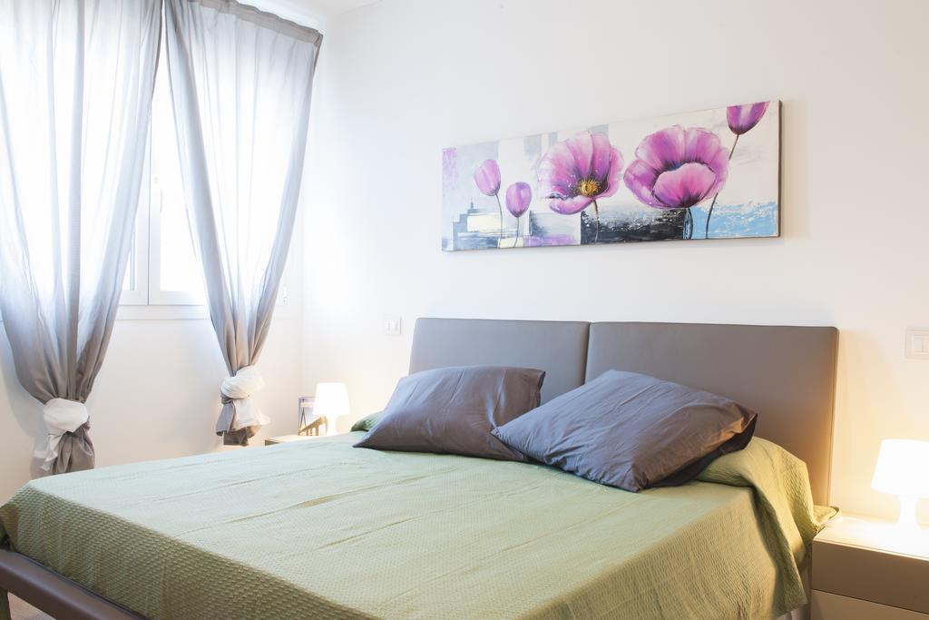 Santa Sofia Apartments Padova Szoba fotó